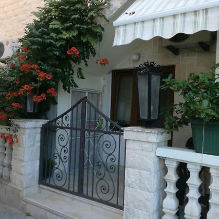 Romana 1 Tivat Exterior photo
